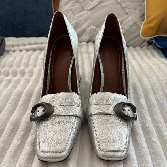 Metallic silver Coach heels - Picture 1 of 6